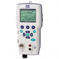 Hand-held pressure calibrator with integrated pump[단종]