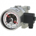 Differential pressure gauge with switch contacts For the process industry