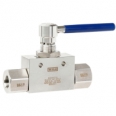 High-pressure ball valve